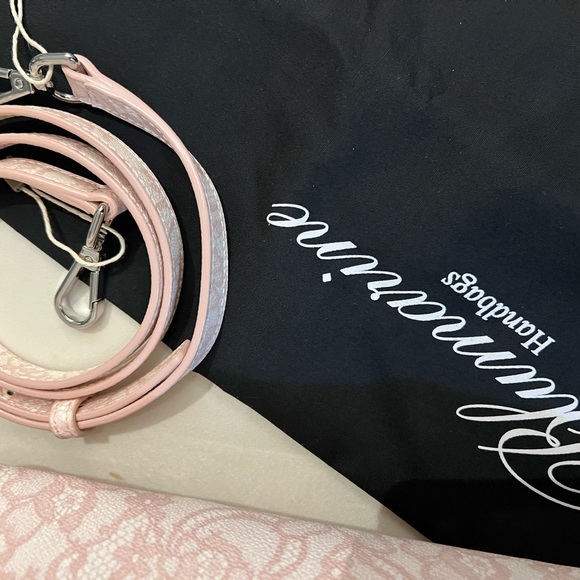 SOLD - New / Authentic Blumarine two way top handle bag! - Picture 4 of 5